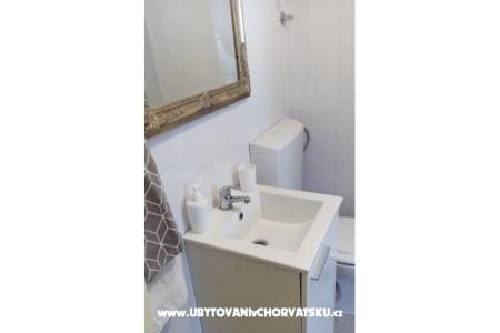 Studio Apartman Centar foto 4