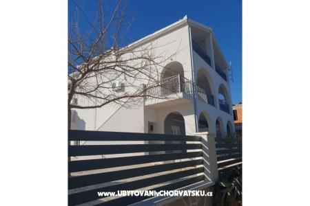 Apartmani Pralija Marina - Trogir Hrvatska