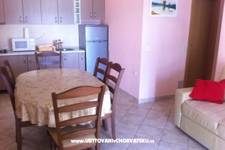 Apartmani Pralija foto 3