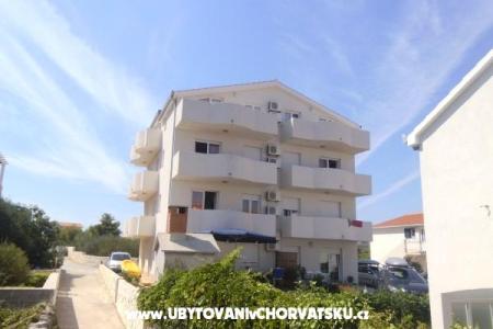 Apartmani Erceg Marina - Trogir Hrvatska