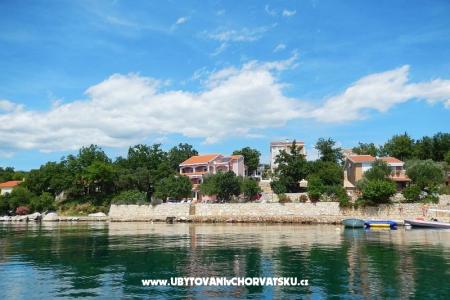 Apartmani Villa Maslina  Maslenica Hrvatska