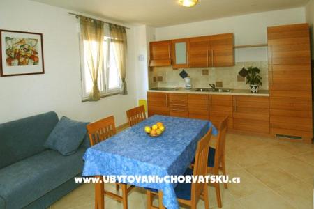 Apartmani Flora foto 5