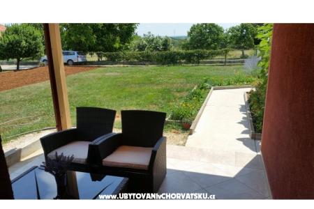 Apartmani Jurkin Nin foto 2