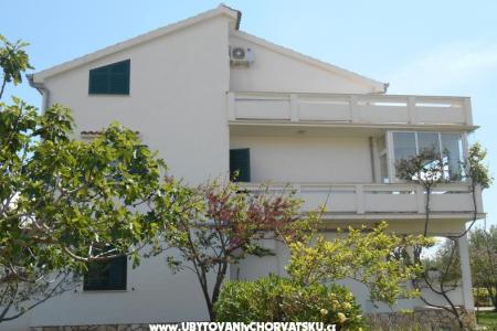 Apartmani Mara foto 3