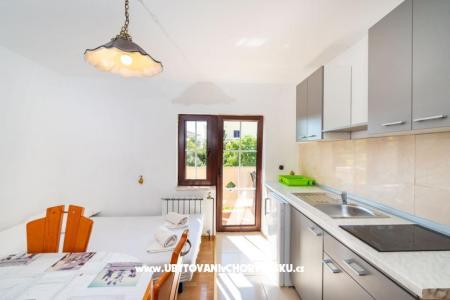 Villa Omra Apartmani foto 3