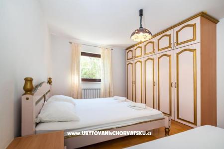 Villa Omra Apartmani foto 4