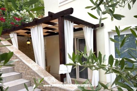 Apartmani Gajeta Povile foto 5