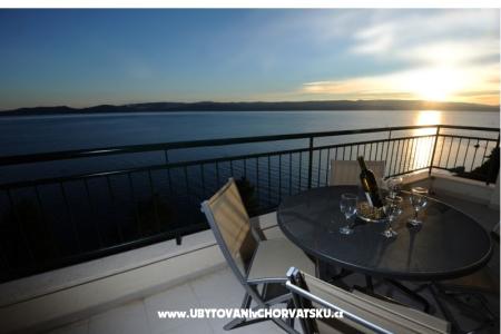 Apartmani Andrea Omiš Hrvatska