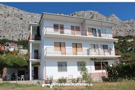 Apartmani Cera foto 3