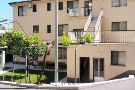 Apartmani Danica foto 2