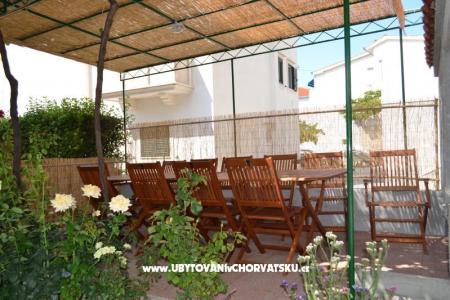 Apartmani Karlo foto 3