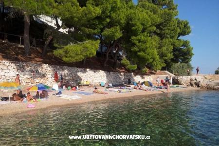 Apartmani Marija i Martin (2. kat) foto 5