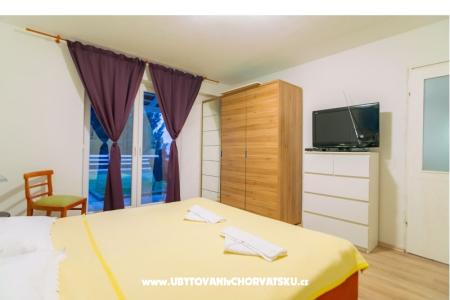 Apartman Dodo sa bazenom foto 4
