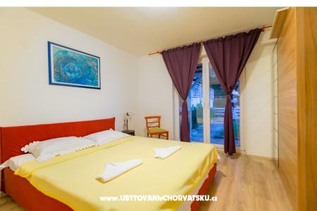 Apartman Dodo sa bazenom foto 5