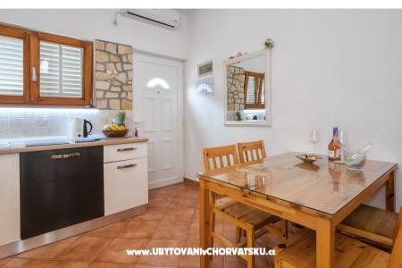 Apartmani Tamaris - Suhi Potok foto 3