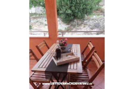 Apartmani Kristina Omiš Hrvatska