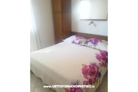Apartmani villa Jelena foto 2