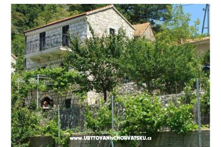 Kamena kuća foto 2