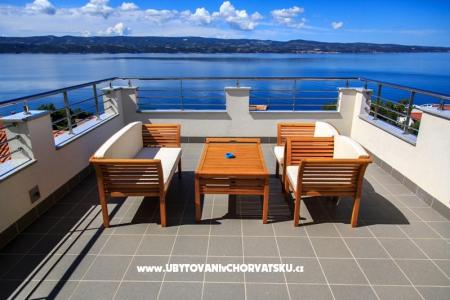 Nemira Sunny Apartmani Omiš Hrvatska