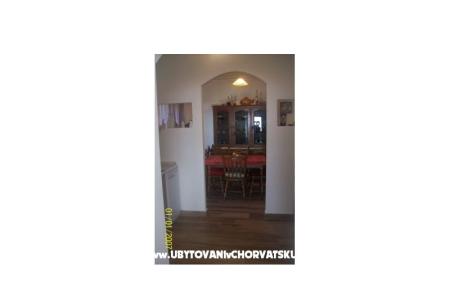 VIKI Apartman foto 4