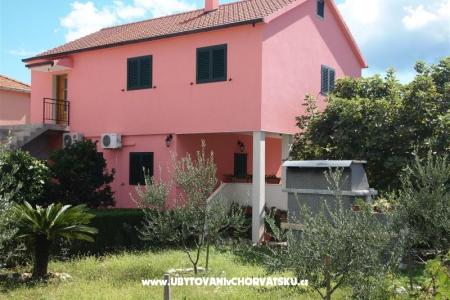 Apartman Nike foto 2