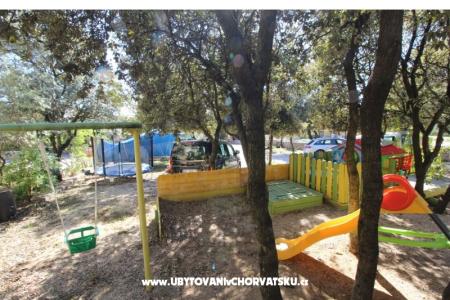 Apartmani Karas Mandre foto 4