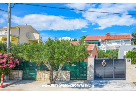 Apartmani Zoja otok Pag Hrvatska