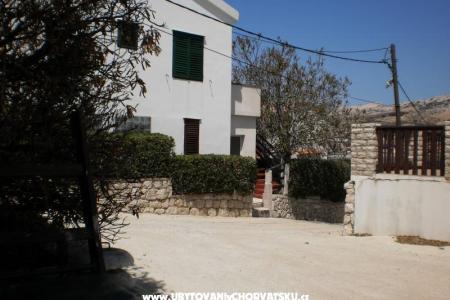Apartmani Dani foto 2