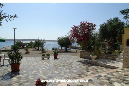Apartmani VIVIEN (9x) foto 5