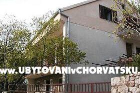 Apartmani Mia Starigrad Paklenica Hrvatska