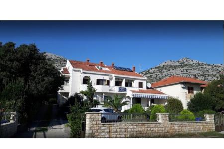 Villa Kristina Apartmani Starigrad Paklenica Hrvatska