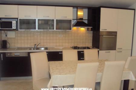 Apartman Lovre foto 2