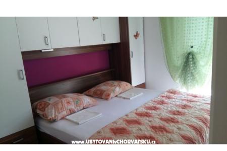 Apartmani Lara foto 5