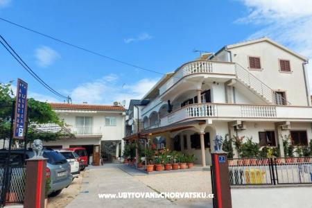 Apartmani Ljubica Pakoštane Hrvatska