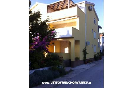 Apartmani Marino Pakoštane Hrvatska