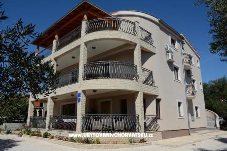 Apartmani Silvija Pakoštane Hrvatska