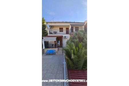 Apartmani Varga Pakoštane Hrvatska