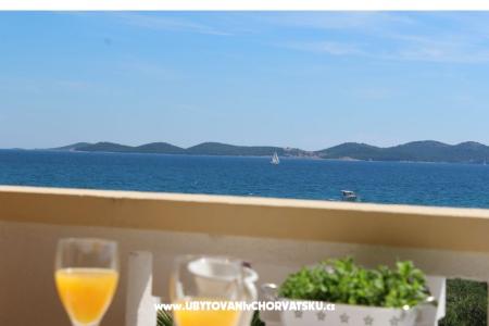 Apartmani Luka Pakoštane foto 2