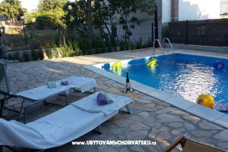 Apartmani Rosan Pakostane – Pakoštane Hrvatska