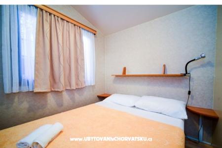 Pakoštane Apartmani Vulin foto 4