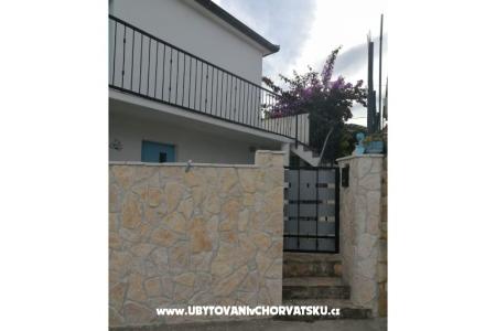 Apartmani Marija-Tkon foto 2