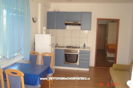 Apartmani na moru foto 4