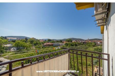 Apartmani Lucijana foto 2