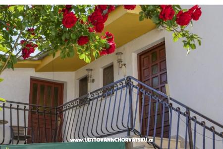Apartmani Lucijana foto 3