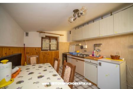 Apartmani Lucijana foto 4