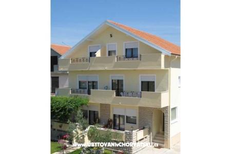 Apartmani NELA foto 5
