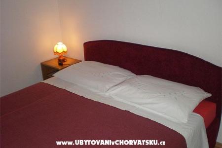 Zafran apartmani foto 4