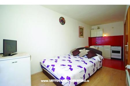 Seafront Studio Apartman + Balcony foto 5