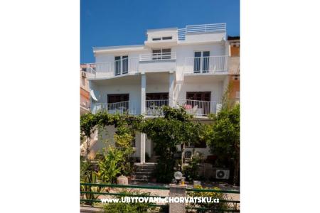 Rako Apartmani Marilka Podgora Hrvatska