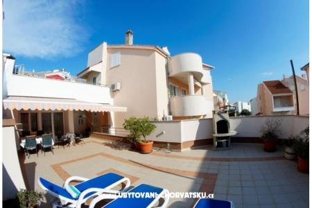 Apartmani Nena Podstrana Hrvatska